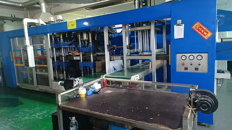 吸塑全自动一体机